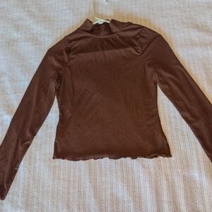 Brown Long Sleeve Turtle Neck With Lettuce Trim